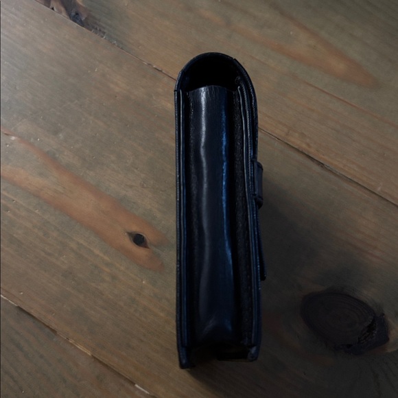 MCM Black Card Holder - Picture 5 of 10